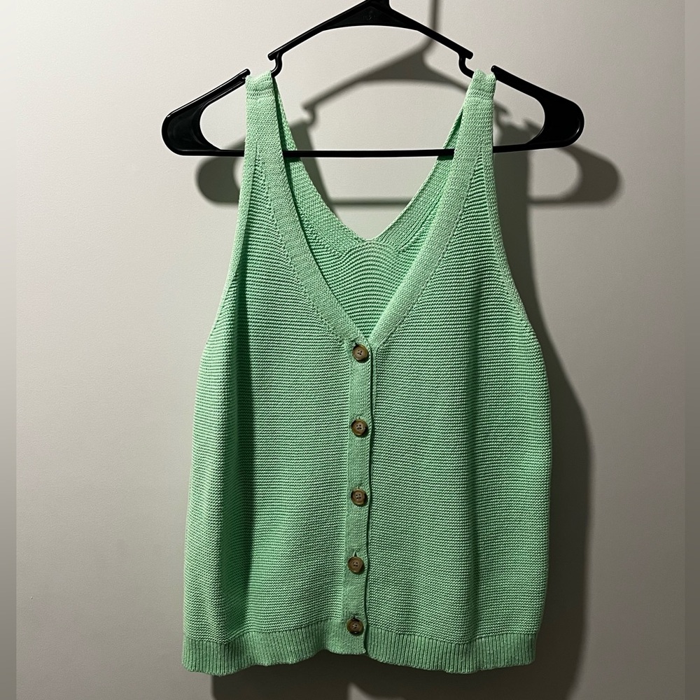 The Loft - Green knit tank